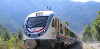 Malatya-Sivas Bölgesel Tren Seferleri Başladı Turistik Tatvan Treni İkinci Seferine Başladı