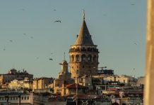 Eşsiz Manzaralara Sahip Türkiye Seyir Terasları Seyir terasları seyir terası şehir manzarasının büyüleyici bir şekilde izlenebileceği yerlerdir.