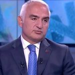 Bakan Ersoy’dan Peri Bacalarına ilişkin açıklama Kültür ve Turizm Bakanı Ersoy'dan müzisyen Onur Şener cinayetine ilişkin açıklama: 'Bakanlık olarak takip edeceğiz'