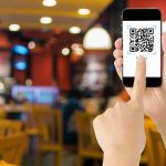 QR kod kullanan ve hakkını veren Otel Otel QR kod