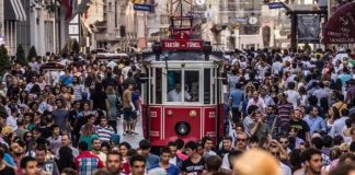 İstanbul’un Turizmde Altın Yılı: İlk 7 Ayda Tarihi Ziyaretçi Sayısı!