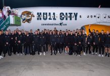 Hull City taraftarıyla birlikte Corendon Airlines ile Antalya’ya geldi