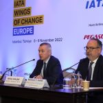 Mehmet Nane: Uçuş fiyatlarının yükselmesi lazım Mehmet Nane Uçuş fiyatlarının