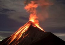 Dünyanın en büyük aktif yanardağı infilak etti
