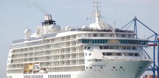 Datça’ya ilk kez kruvaziyer gemisi geldi