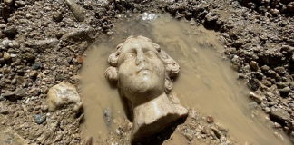 Aizanoi Antik Kenti kazılarında büyük buluş