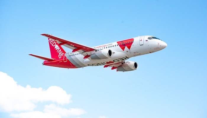 Red Wings Moskova İzmir uçuşlarına