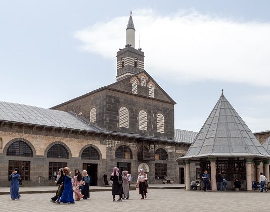 Diyarbekir’de kültürün izini sürmek Türkiye'nin kültürel mirasları