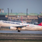 İstanbul–Antalya Seferinde Duman Panik Yarattı: Yolcular Slide ile Tahliye Edildi THY’den Hollanda İçin Frekans Artışı