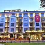 Otellerini depremzedelere açtı Dosso Dossi, otellerini depremzedelere açtı