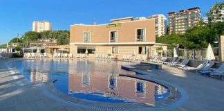 Denize sıfır otel icradan satılık