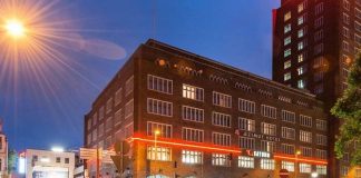 Rus otel zinciri Avrupa’daki tüm otellerini kapatıyor Rus otel zinciri Avrupa’daki tüm otellerini kapatıyor