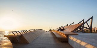 Denize karşı soluklanmanın hazzı Bostanlı Gün Batımı Terası’nda yaşanır!