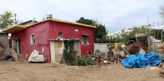 Mersin’deki gizemli ev satışa çıktı