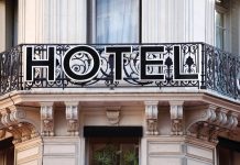 İşte En Çok Otel Yatırımı Yapılan İlçeler Firuz Bağlıkaya'dan İç Turizmde Tekelci Zihniyete Sert Eleştiri