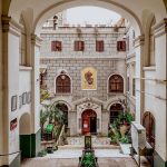 İstiklal Caddesi’nin saklı kilisesi: Santa Maria Draperis