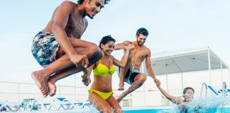 İstanbul’un En İyi 10 Açık Havuzlu Oteli İstanbul'un En İyi 10 Açık Havuzlu Oteli