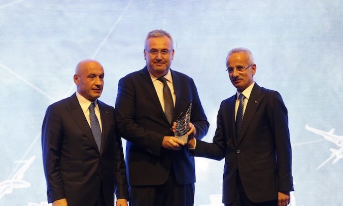 TİM Ödülleri Dr.Batughan Karaer