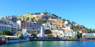 Kuşadası’na kruvaziyer bereketi geldi