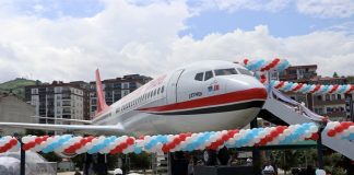 Trabzon’da Pistten Çıkan Uçak Pide Salonu Oldu