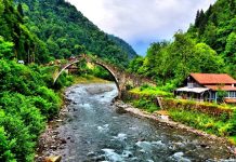 Karadeniz’de ‘kaçak’ turizm başladı