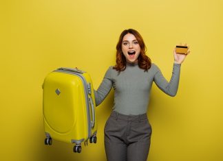Tatil ve Tur Harcamalarında 18 Taksit İmkânı: Seyahat Acenteleri ve Tatilciler İçin Yeni Dönem Kartla Seyahat ve Konaklama Ödemeleri Rekor Mu Kırıyor?