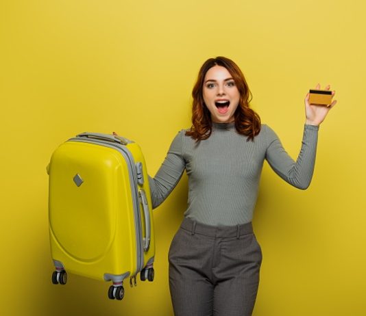 Yerli Turist 2025’te Tatile 555 Milyar TL Harcadı Kartla Seyahat ve Konaklama Ödemeleri Rekor Mu Kırıyor?