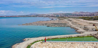 Van Gölü kıyısına sahil yolu yapılacak