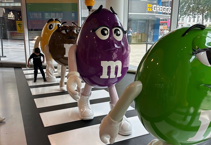 M&M mağazası