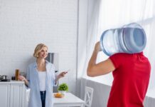 İçilebilir Çeşme Suyu: Herkesin Temel Hakkı ve Siyasi Partilerin Sorumluluğu İçilebilir Çeşme Suyu: Herkesin Temel Hakkı ve Siyasi Partilerin Sorumluluğu