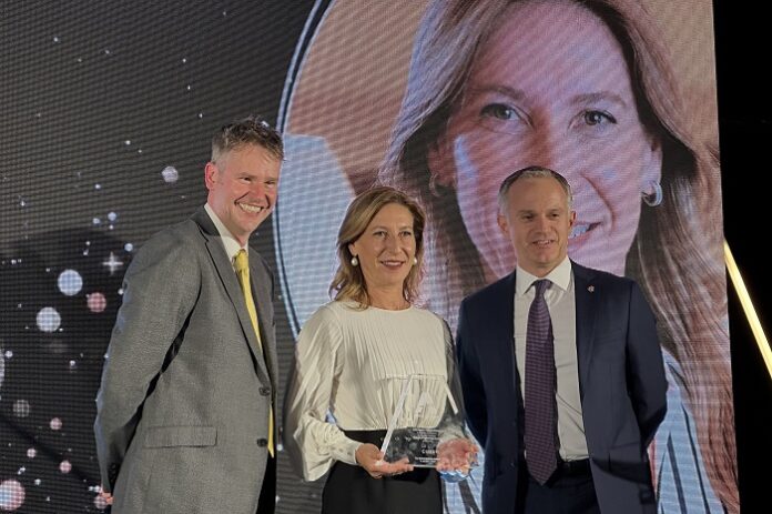 guliz ozturk odul Pegasus Hava Yolları CEO’su Güliz Öztürk’e uluslararası liderlik ödülü