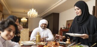 Katar Mutfağı: Geleneksel Yemeklerin Yabancı Malzemelerle Zenginleştiği Serüven Katar Mutfağı: Geleneksel Yemeklerin Yabancı Malzemelerle Zenginleştiği Serüven