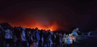 Rodos’ta Yangın: Binlerce Kişi Tahliye Edildi, Otel ve Yerleşim Birimleri Tehlikede Rodos'ta Kontrolden Çıkan Yangın: Binlerce Kişi Tahliye Edildi, Otel ve Yerleşim Birimleri Tehlikede