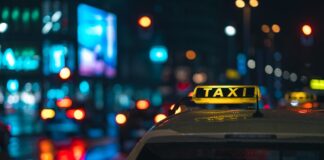 Bakan Uraloğlu’ndan Paylaşımlı Seyahat Açıklaması İstanbul Gece Ulaşım Rehberi: Taksi, Martı, Moov, ve Daha Fazlası