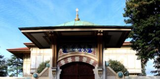 Abdülmecid Efendi Köşkü: İstanbul’un Göz Kamaştıran İhtişamı Abdülmecid Efendi Köşkü: İstanbul'un Göz Kamaştıran İhtişamı