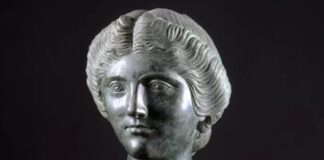 ABD’den Türkiye’ye: Çalıntı Tarihi Eser Geri Dönüyor! ABD'den Türkiye'ye: Çalıntı Tarihi Eser Geri Dönüyor!