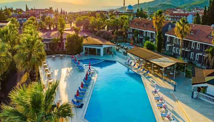Pamukkale'de Satılık Termal Otel