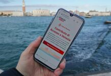 İtalya’dan Turist Akınına Önlem İtalya’dan Turist Akınına Önlem