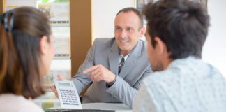 2024 Seyahat Acentaları Hizmet Bedelleri: Yeni Tarifeler Açıklandı Hanutçuluk: Turizm Sektörünün Karanlık İmajı mı?