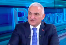 Turizm Bakanı Ersoy Açıkladı: “Seyahat Acentalarını Kapatma Planımız Yok” Bakan Ersoy’dan Airbnb Düzenlemesi