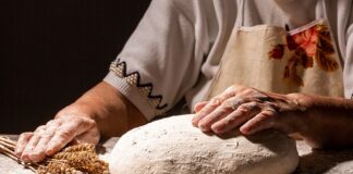 Turan Gastroturizm Akademisi Açıldı Gastronomi ve Din Arasındaki İlişki: Kurallar, Kaideler, Ritüeller