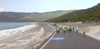 Salda Gölü’nde Son Durum: “Duble Yol” Yaptılar, Çevre Haftası’nı Kutladılar Salda Gölü'nde Son Durum