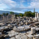 Gladyatörler Kenti’nde 1414 Yıllık Sütunlar Yeniden Ayağa Kalkıyor Muğla'nın Yatağan ilçesindeki Stratonikeia Antik Kenti