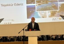 Turizm Bakanı Ersoy, Otelcilerin Eleştirilerine Rağmen İddialı: “2024 Hedefimiz 60 Milyon Ziyaretçi ve 60 Milyar Dolar” Kültür ve Turizm Bakanı Ersoy, AKTOB Geleneksel Ağustos Ayı Yemeği'nde konuştu