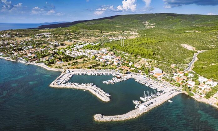 izmir-urla - Depositphotos