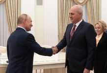 Eski Turizm Bakanı Rusya Devlet Başkanı Putin İle Görüştü