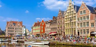 Avrupa’nın Ünlü Turizm Şehri Turist Yoğunluğundan Şikayetçi!