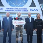 Bakan Uraloğlu’ndan Hava Yolu Biletlerine İlişkin Tavan Ücret Açıklaması Bakan Uraloğlu'ndan Hava Yolu Biletlerine İlişkin Tavan Ücret Açıklaması