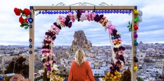 Uçhisar Kalesi’ni 211 Bin Turist Ziyaret Etti İç Turizmde Yılbaşı Hareketliliği: Rezervasyonlar Rekor Kırıyor, Otellerde Yer Kalmayabilir!