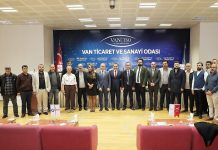 TÜRSAB Sağlık Turizmi Bilgilendirme Toplantılarının Dokuzuncusu Van’da Düzenlendi TÜRSAB Sağlık Turizmi Bilgilendirme Toplantılarının Dokuzuncusu Van'da Düzenlendi